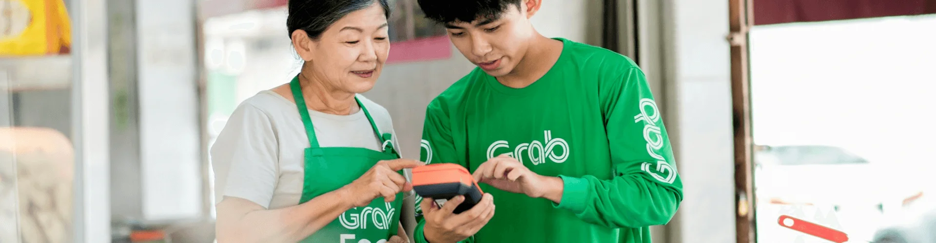Digital Marketing and Traditional Marketing