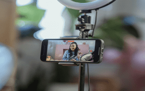 5 big benefits of using influencer marketing that will make your brand go viral